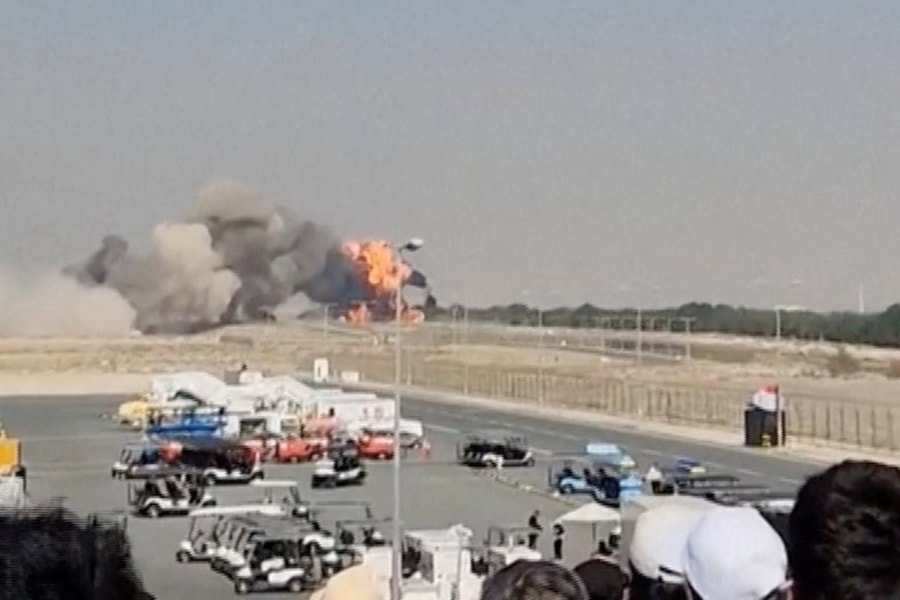 Tiêm kích Ấn Độ rơi tại Triển lãm Hàng không Dubai, phi công thiệt mạng