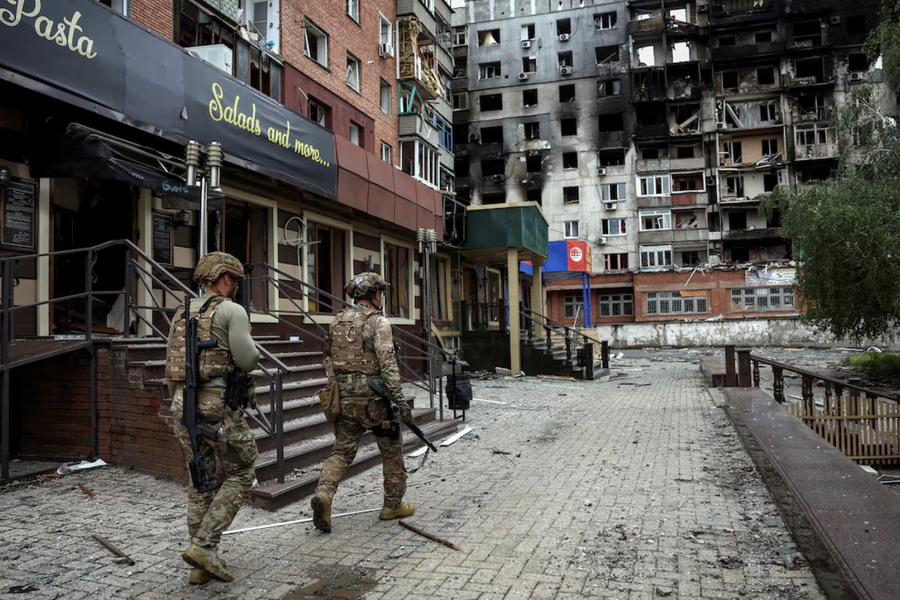 Nga tuyên bố kiểm soát thành phố chiến lược ở Kharkiv, Ukraine bác bỏ