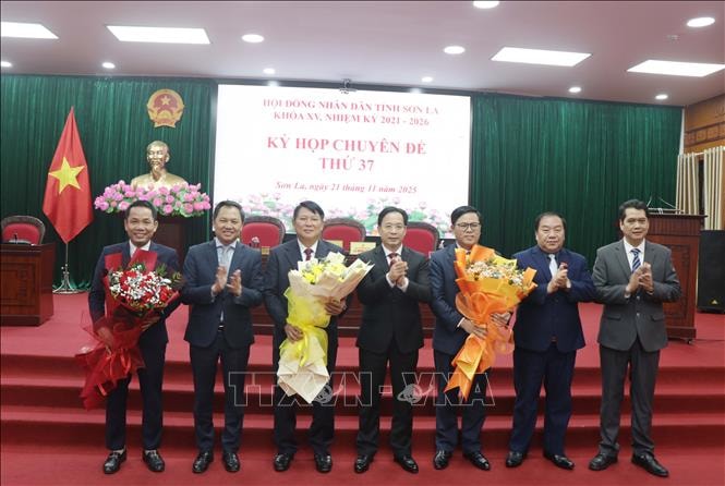 Kiện toàn các chức danh Chủ tịch, Phó Chủ tịch HĐND tỉnh Sơn La