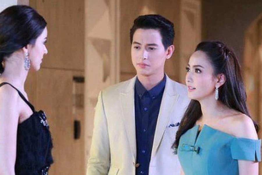 Cấm vợ đi họp lớp vì sợ ngoại tình, các ông chồng kém cỏi đến thế sao?