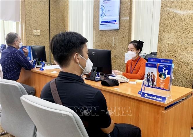 Từ 1/1/2026, ngừng giao dịch ngân hàng bằng hộ chiếu