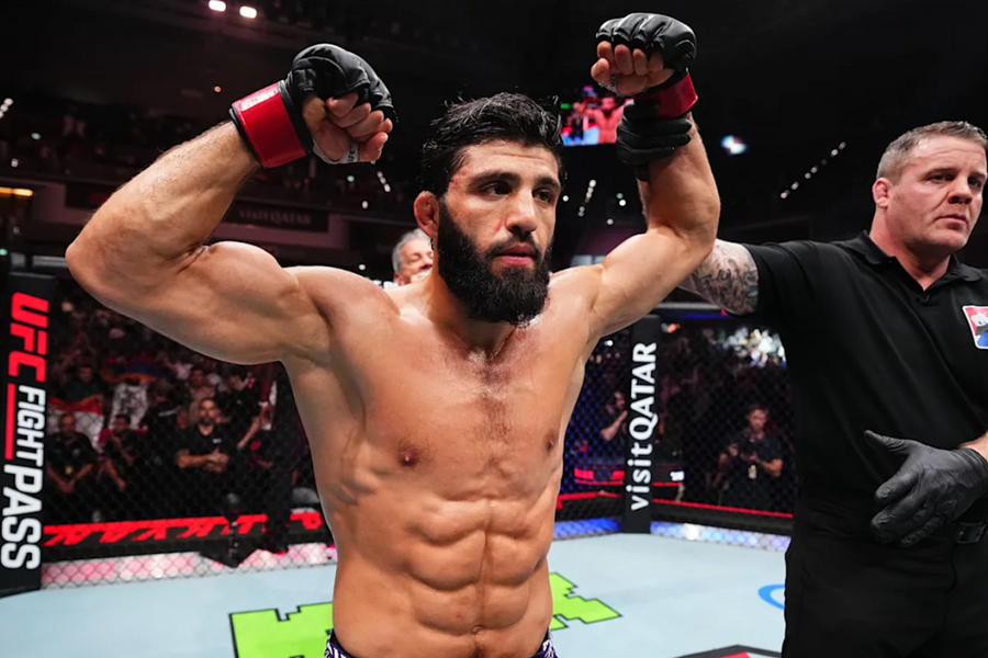 Võ sĩ 'con nhà giàu' thắng hoành tráng khi tái xuất UFC