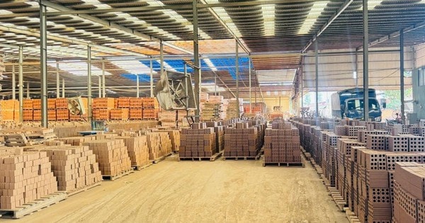 Ngọn lửa hòa hợp đất trời giữa lòng thành phố