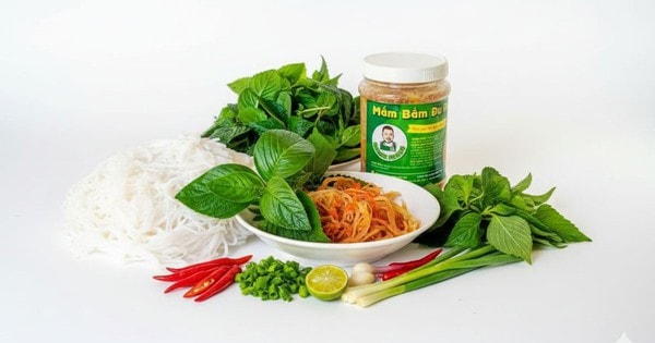 Mắm bằm Hòa Long thơm nồng vị biển