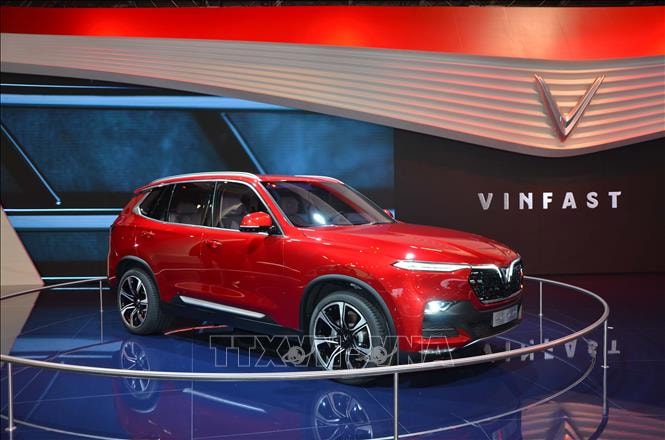 Hàng loạt mẫu xe ô tô giảm đến 100% lệ phí trước bạ