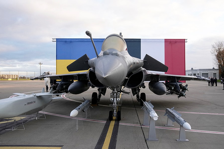 Rào cản với tham vọng mua 200 tiêm kích Rafale, Gripen của Ukraine