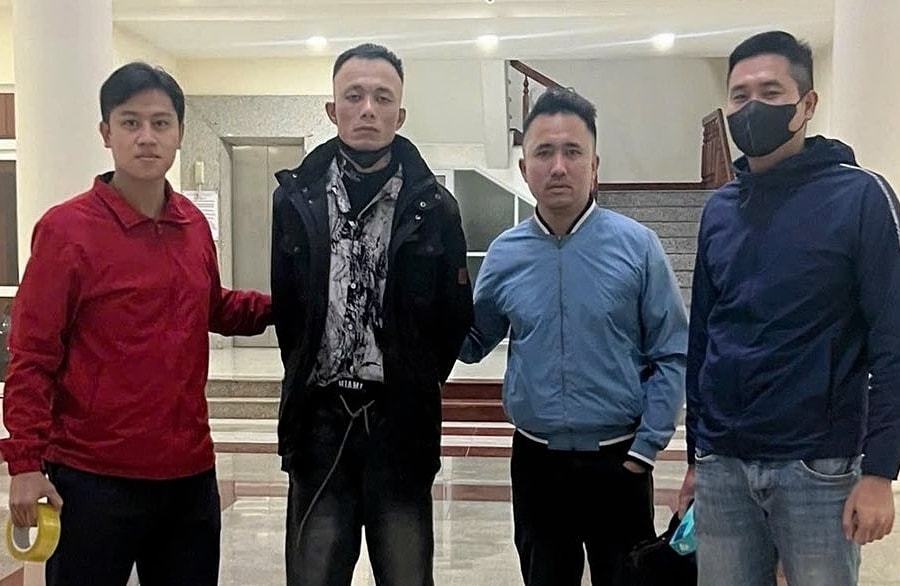 Kẻ xâm hại bé gái bị bắt trên đường bỏ trốn