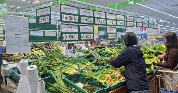 Tổng lực cung ứng hàng hóa cho bà con vùng lũ, không tính lời lỗ