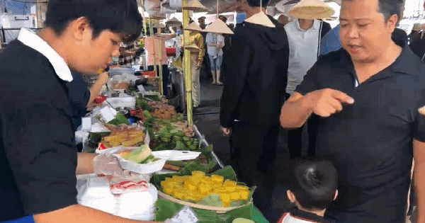 CLIP: Lễ hội Bánh dân gian Nam Bộ đông nghẹt thực khách