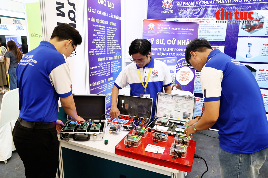 Quy chế tổ chức, hoạt động của Ban Chỉ đạo quốc gia về phát triển ngành công nghiệp bán dẫn