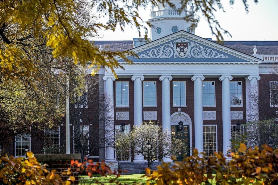 Điểm A tràn lan ở Harvard gây chia rẽ