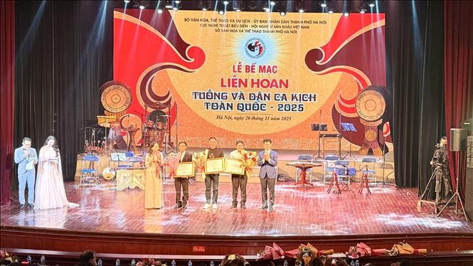 Bước chuyển động tích cực của nghệ thuật Tuồng và Dân ca kịch