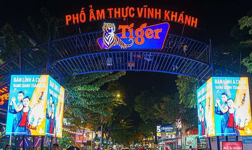 Lý do phố ẩm thực Vĩnh Khánh được vinh danh 'Thú vị nhất thế giới'