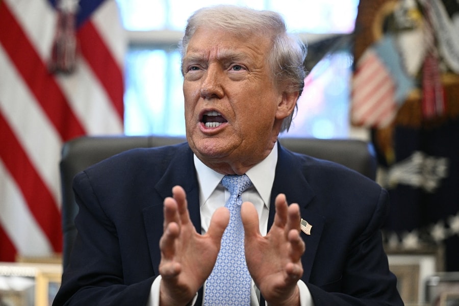 Ông Trump muốn gửi tiền cho dân để bỏ Obamacare