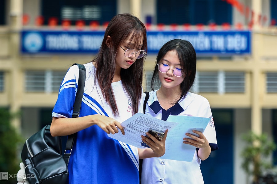 Nhiều đại học xóa sổ tổ hợp truyền thống, giảm xét học bạ