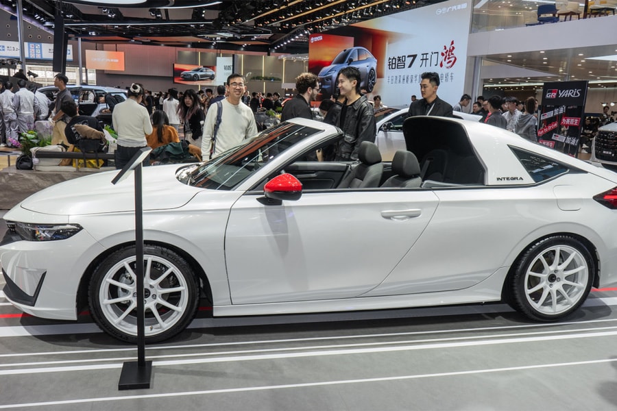 Honda Integra Hatchback - xe mui trần hai cửa