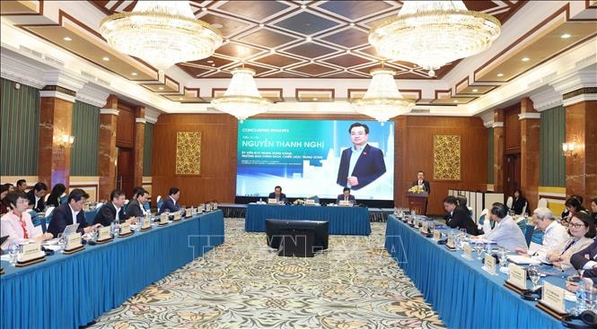 Hoàn thiện cơ chế thu hút nhà đầu tư chiến lược, tạo động lực cho TP Hồ Chí Minh