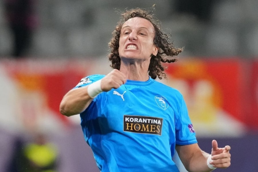 David Luiz ghi bàn ở Champions League sau 8 năm