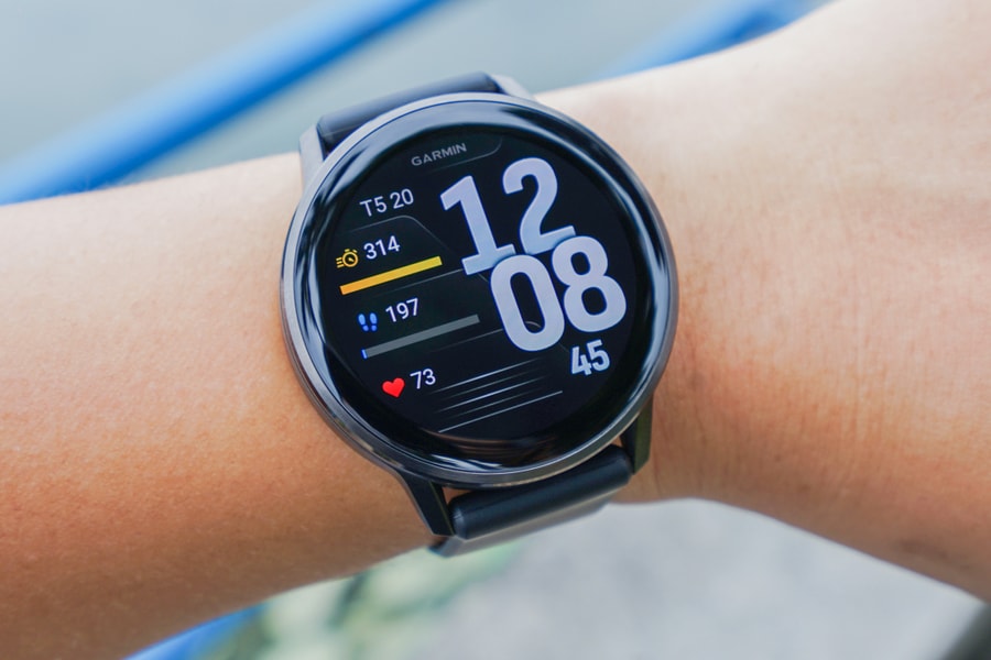 Garmin Venu 4 - smartwatch đa dụng giá 15 triệu đồng