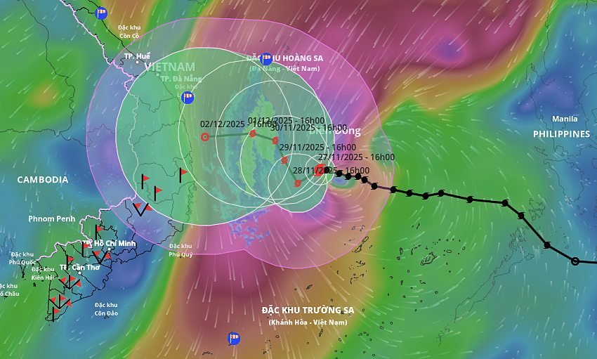 Bão Koto vào giai đoạn đổi hướng liên tục