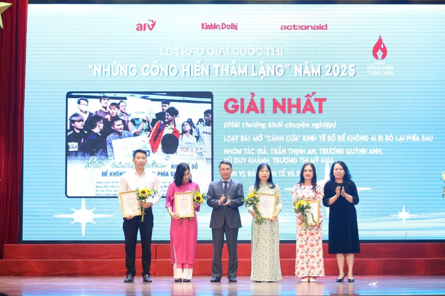 Trao giải Cuộc thi viết ‘Những cống hiến thầm lặng’ năm 2025