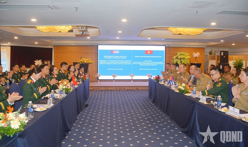 Sĩ quan trẻ Việt Nam - Cuba tiếp nối truyền thống đoàn kết, gắn bó giữa hai dân tộc