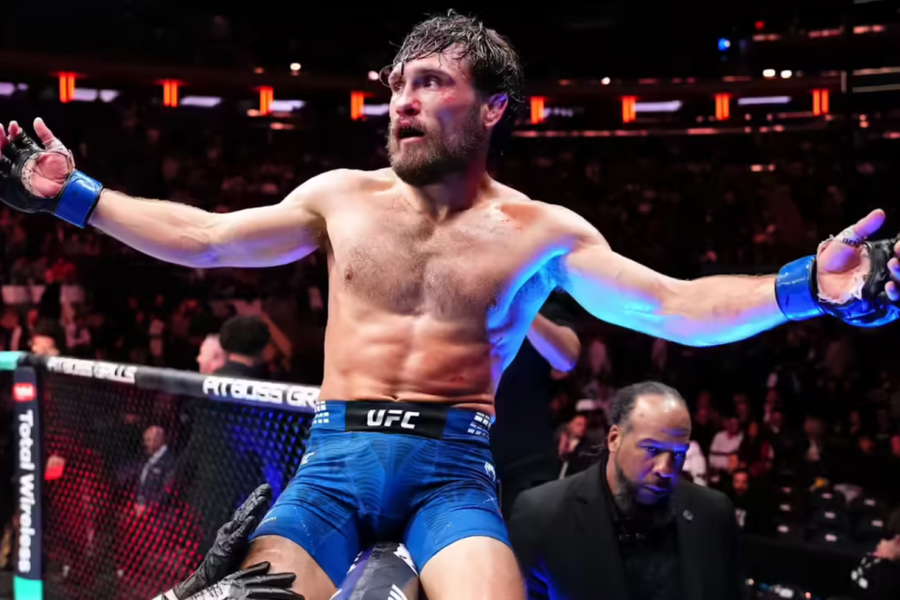 Võ sĩ trở lại công trường sau màn ra mắt UFC hoành tráng