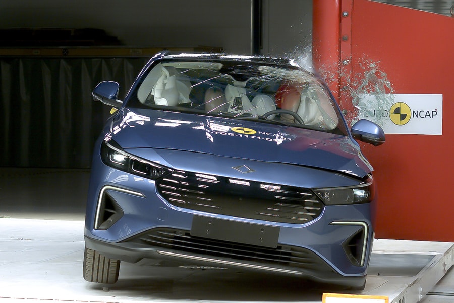 Euro NCAP 'đại tu' chấm điểm an toàn sau 17 năm