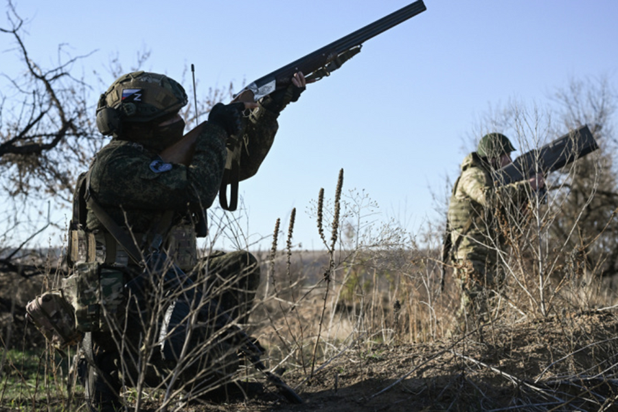 Chiến thuật 'búa tạ, cái nêm' giúp Nga tăng tốc tiến quân ở Zaporizhzhia