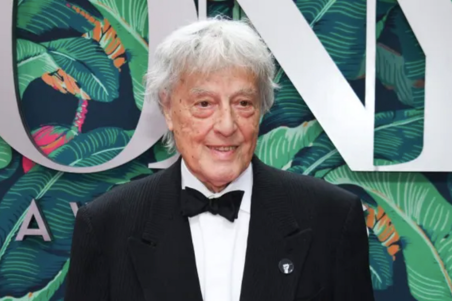 Tác giả của 'Shakespeare in Love' qua đời