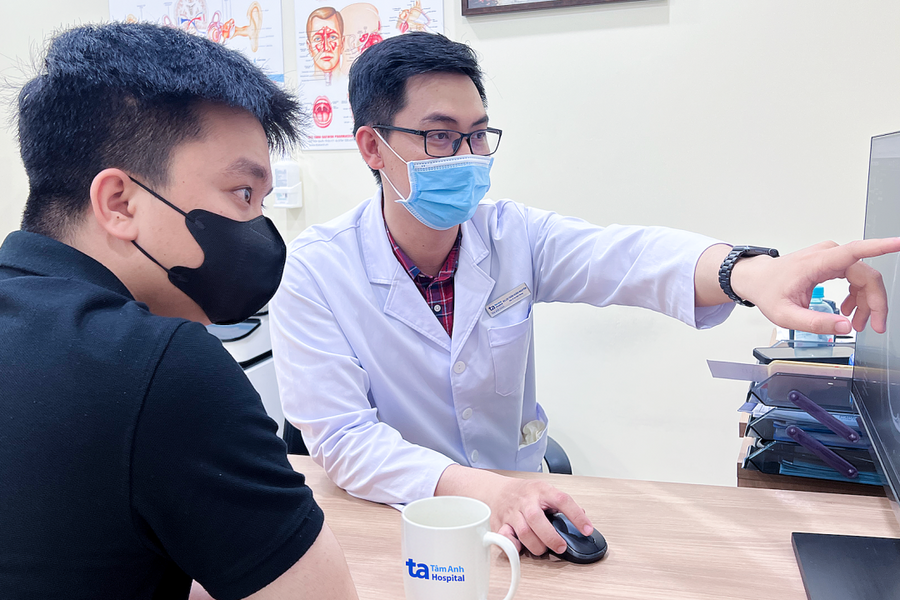 Viêm xoang chảy máu mũi có nguy hiểm không?