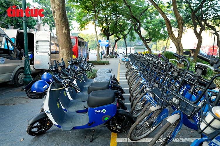 Hà Nội lần đầu đưa vào hoạt động xe điện hai bánh công cộng