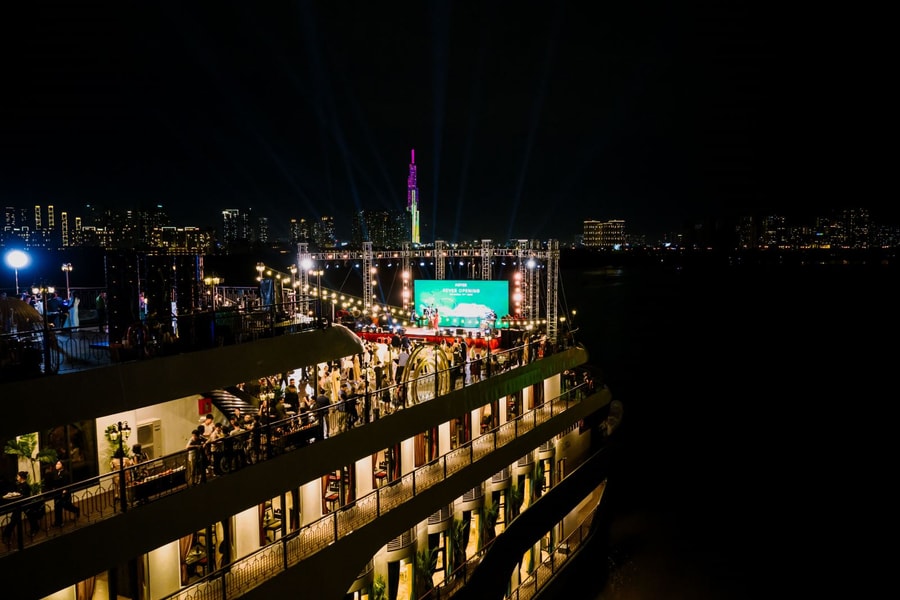 Thị trường du thuyền bật sáng kinh tế đêm TP Hồ Chí Minh