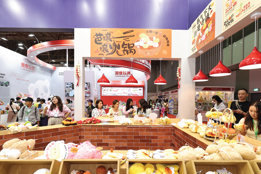 Triển lãm quốc tế sản phẩm và đồ chơi trẻ em quy tụ nhiều thương hiệu nổi tiếng