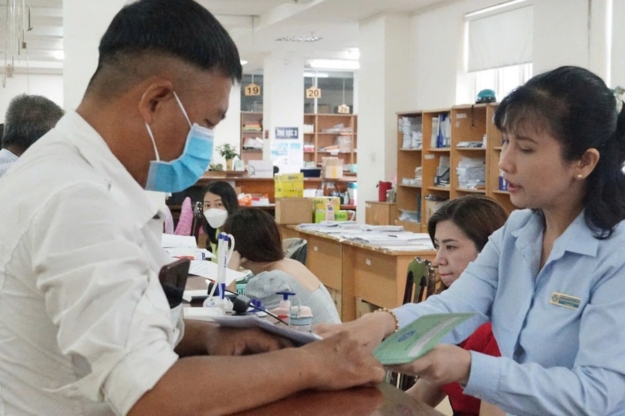 Cộng tác viên thu nhập không ổn định có phải đóng bảo hiểm xã hội?