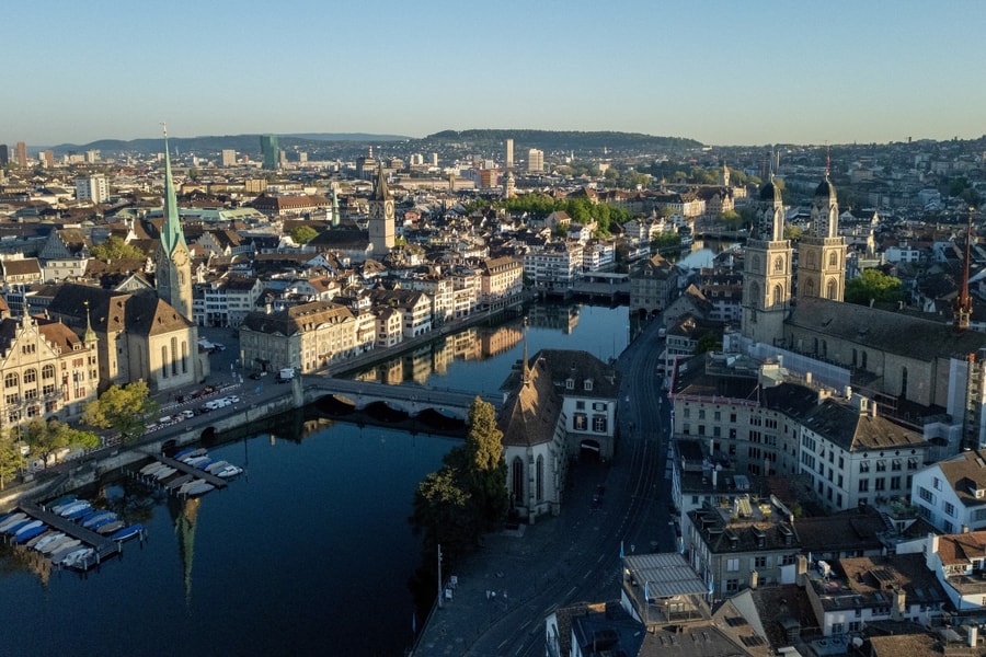 Người Thụy Sĩ phản đối áp thuế 50% với giới siêu giàu