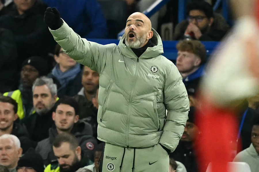 HLV Chelsea chỉ trích trọng tài sau trận hòa Arsenal