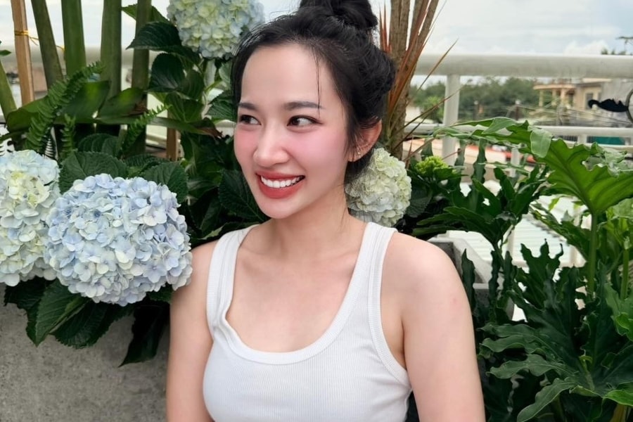 Ca sĩ 28 tuổi hẹn hò em vợ Lê Dương Bảo Lâm?