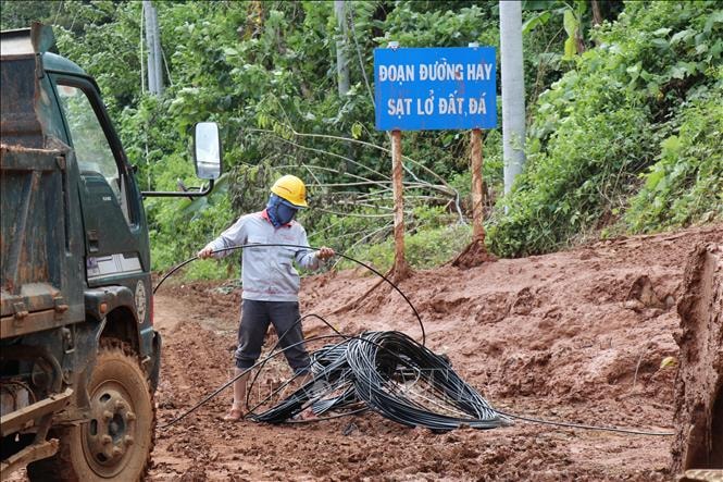 Xây dựng và quản lý bản đồ thông tin cứu hộ trong thiên tai
