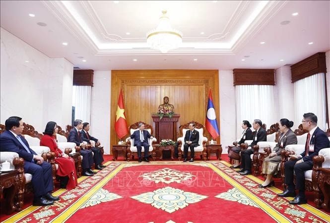Tổng Bí thư Tô Lâm gặp các nguyên Tổng Bí thư, Chủ tịch nước Lào