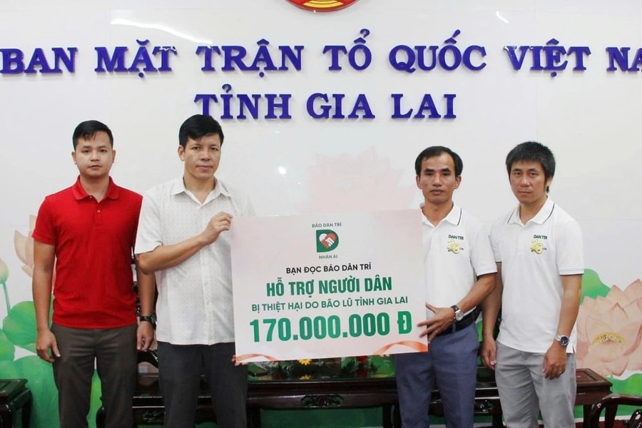 Hỗ trợ 170 triệu đồng giúp người dân Gia Lai bị sập nhà do bão lũ