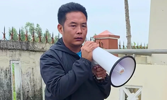 Trưởng thôn 'gây sốt' mạng xã hội vì thuộc tên 3.000 người dân