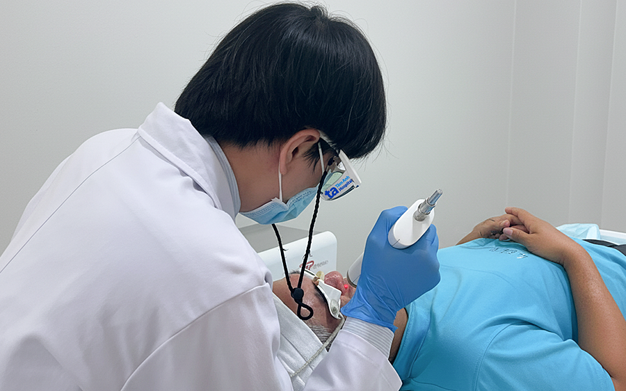 Mặt đỏ do giãn mạch máu