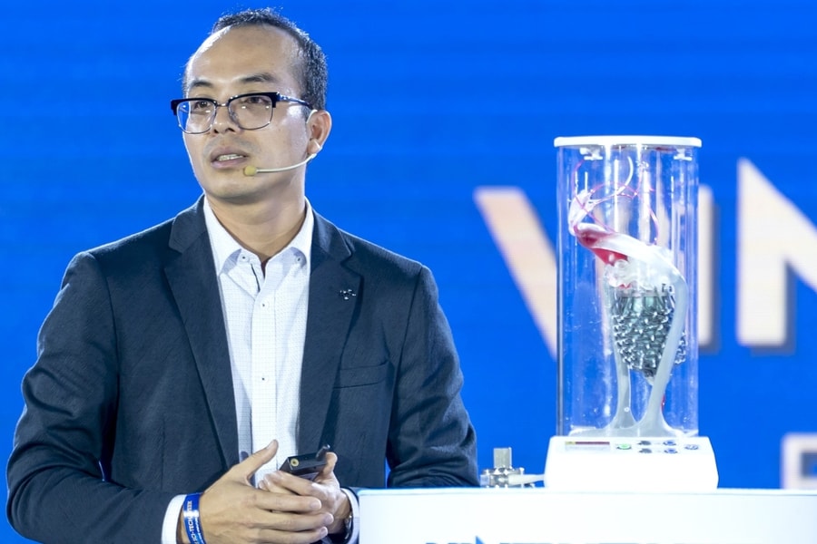 Nhà khoa học Việt kể chuyện chế tạo tim gắn ngoài cơ thể người