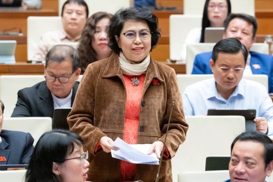 "Tuyển dụng điều dưỡng, hỏi tiêm nghiêng bao nhiêu độ không trả lời được"