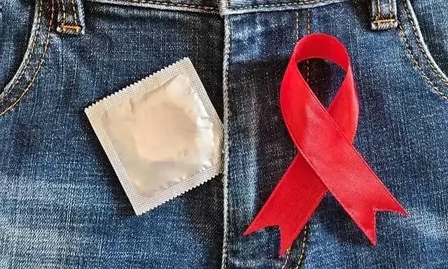 Bao cao su ế ẩm, đồ chơi tình dục lên ngôi ở Trung Quốc