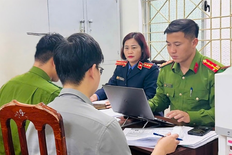 Chiếm đoạt hơn 10 tỷ đồng của nhiều người muốn đi Canada làm việc