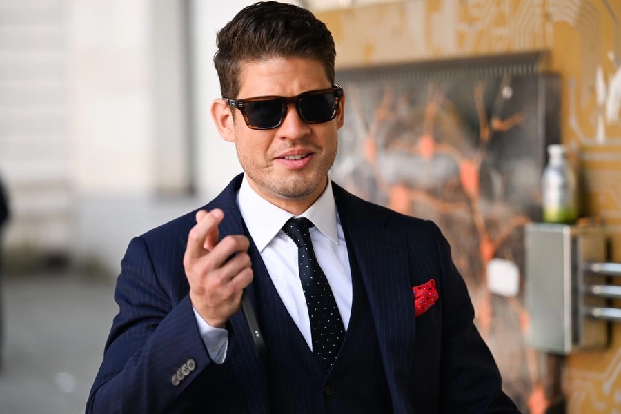 Giám đốc công ty linh kiện bán phụ tùng giả cho động cơ máy bay Airbus, Boeing