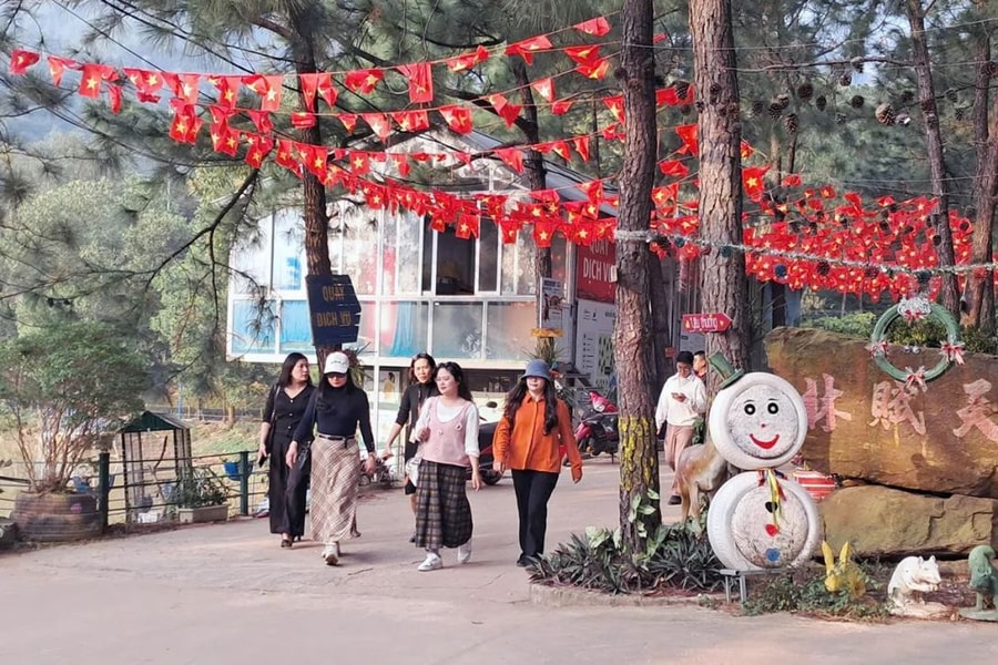 Định vị 'thủ phủ' du lịch sinh thái mới của Thủ đô