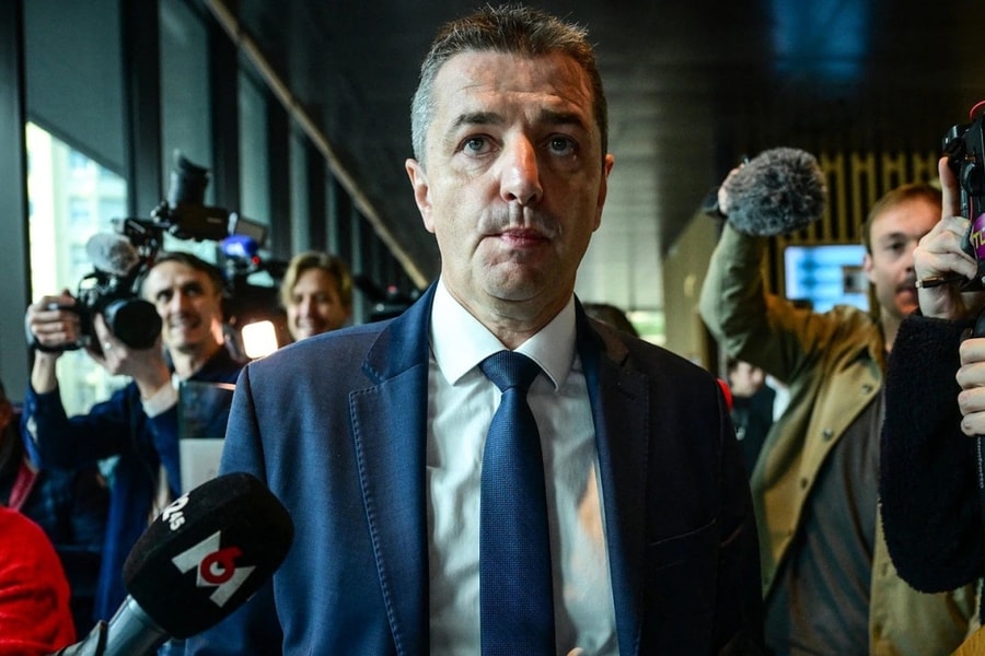 Bê bối thị trưởng Pháp gài bẫy đối thủ chính trị bằng băng sex